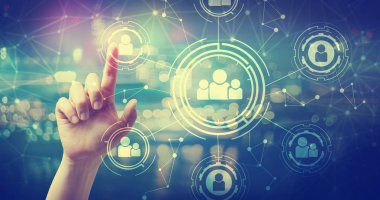 Bir düğmeye basarak el ile sosyal bağlantıları