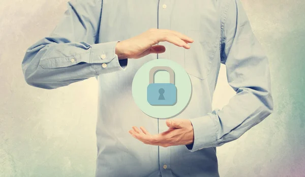 De veiligheid van de cyberruimte met zakenman — Stockfoto