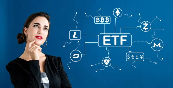 Kryptowährung etf Thema mit Geschäftsfrau — Stockfoto