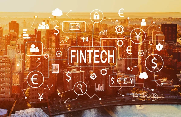 Fintech 的主题与鸟瞰纽约天际线 — 图库照片