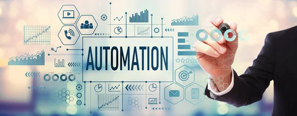 Automatisering med affärsman — Stockfoto