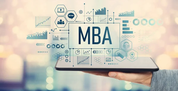 MBA com computador tablet — Fotografia de Stock