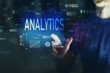 Analytics ile genç adam