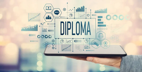 Diploma con tableta —  Fotos de Stock