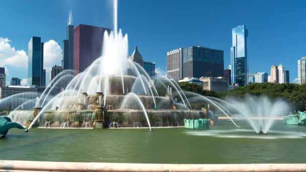 Тайм-лапс фонтана Бекингем в Чикаго — стоковое видео