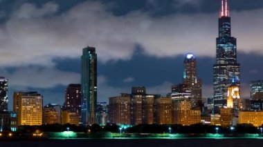 Hızlandırılmış gece Chicago gökdelenler