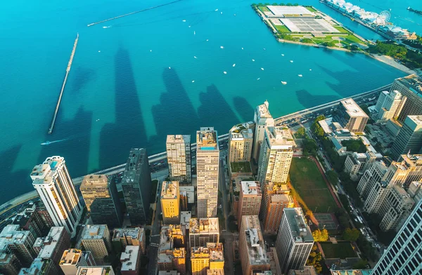 Paesaggio urbano Chicago con vista sul lago Michigan — Foto Stock