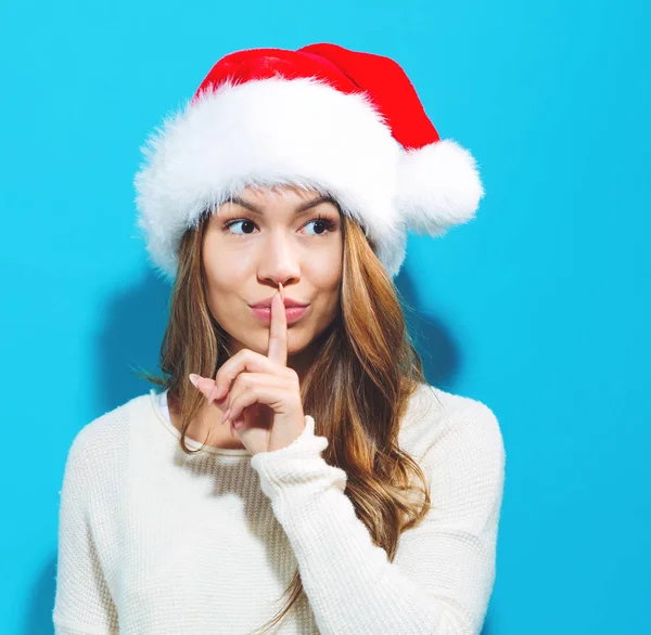 Feliz joven mujer haciendo un gesto tranquilo — Foto de Stock