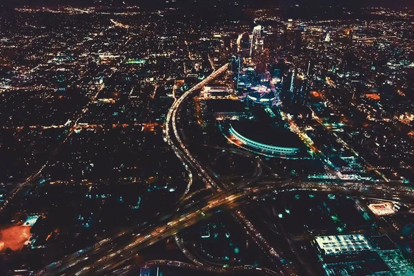 Veduta aerea di una massiccia autostrada a Los Angeles — Foto Stock