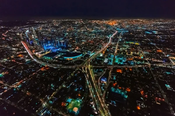 ロサンゼルスの大規模な高速道路の空撮 — ストック写真