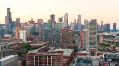 Günbatımı Downtown Chicago manzarası hızlandırılmış