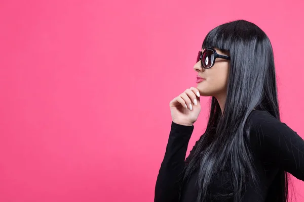 Mujer de moda en gafas de sol — Foto de Stock