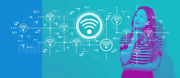 Wifi έννοια με τη νεαρή επιχειρηματίας — Φωτογραφία Αρχείου