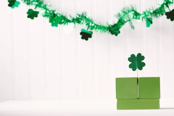 St. Patricks Day thema met decoraties — Stockfoto