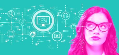 E-öğrenme genç iş kadını ile