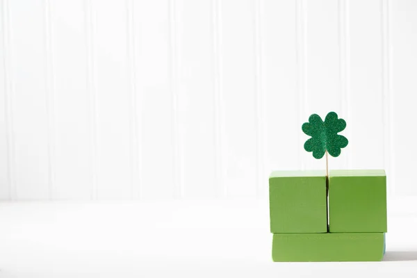 St. Patricks Day thema met decoraties — Stockfoto