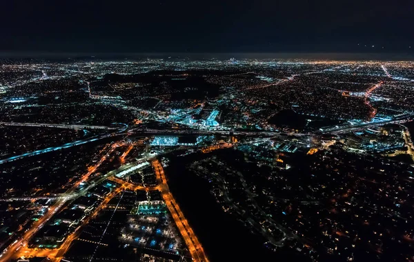 Vista aérea de una carretera masiva en Los Ángeles — Foto de Stock