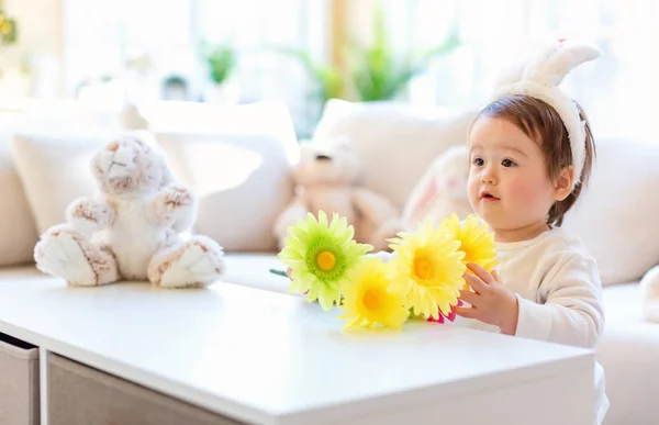 Toddler boy celebrating Easter — Stock Photo, Image