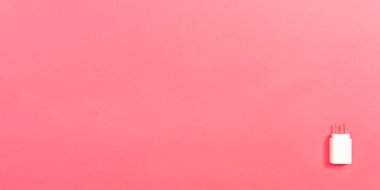 Şarj fiş adaptörü