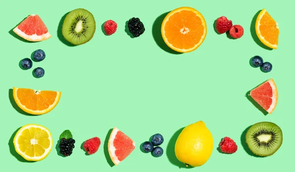 Quadro retangular de frutas mistas — Fotografia de Stock