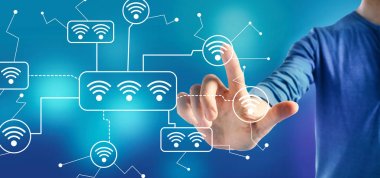 Bir erkekle eş teması.