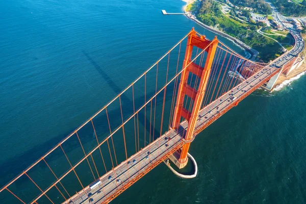 Vista aérea del puente de la puerta de oro en san francisco —  Fotos de Stock