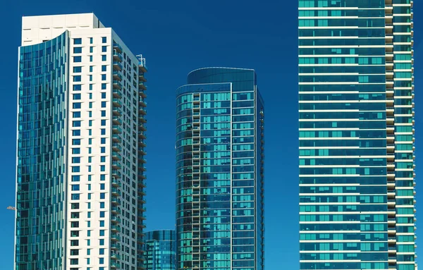 San Francisco şehir merkezi gökdelen binaları