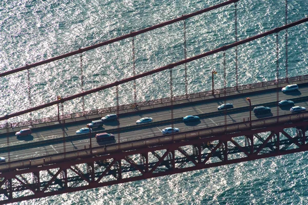 Luftaufnahme der goldenen Torbrücke in San Francisco — Stockfoto