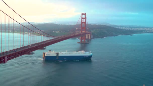 San Francisco 'daki Golden Gate Köprüsü — Stok video