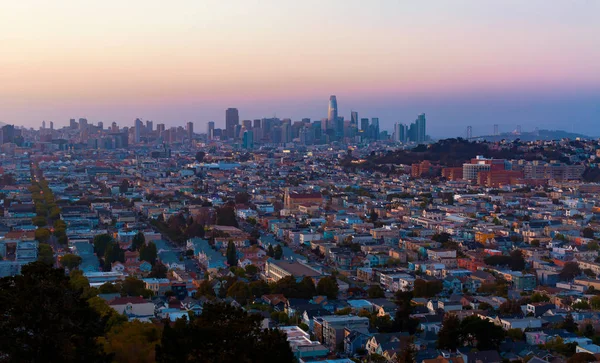 Άποψη του Σαν Φρανσίσκο στο λυκόφως — Φωτογραφία Αρχείου