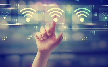 Bir düğmeye basarak el ile WiFi kavramı