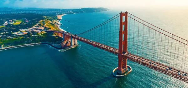 샌프란시스코 의 골든 게이트 브리지의 공중 보기 — 스톡 사진