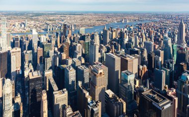 Manhattan silüetinin havadan görünümü, New York