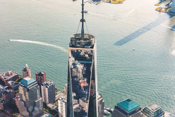 Vista aérea da Torre da Liberdade no One World Trade Center, Manhattan, Nova Iorque — Fotografia de Stock