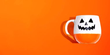 Cadılar Bayramı hayalet kupa