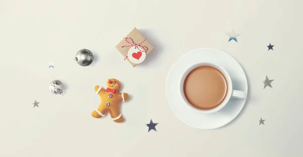 Weihnachtsschmuck mit einer Tasse Kaffee — Stockfoto