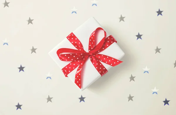 Gift box with small stars — Stock Photo, Image