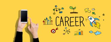 Akıllı telefon kullanan biriyle kariyer yapmak.