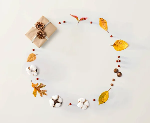 Coffret cadeau avec thème automne — Photo