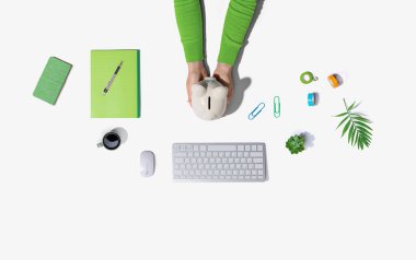 Kumbarası olan biri.