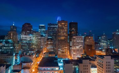 San Francisco şehir merkezi gökdelen binaları