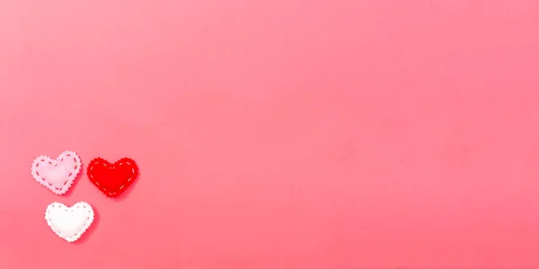 Серцеві подушки День Святого Валентина тема — стокове фото