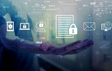 Genç adamla veri koruma kavramı