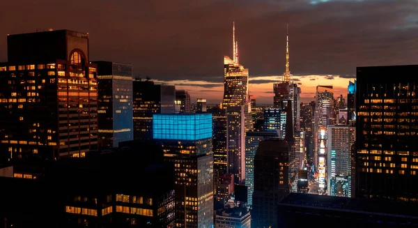 Times Square, Midtown Manhattan, Nova Iorque skyline — Fotografia de Stock