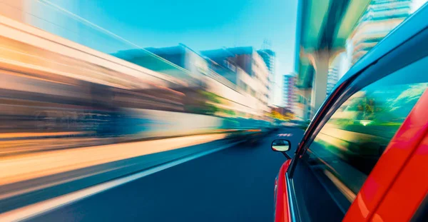 Beweging wazig rijden door de stad — Stockfoto