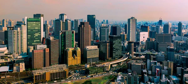 Japonya, Osaka şehir merkezinin hava manzarası — Stok fotoğraf