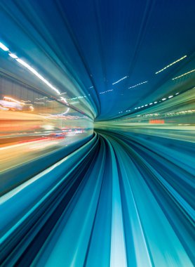 POV tren hareketi Tokyo, Japonya 'daki Yuikamome monoray konseptini bulanıklaştırdı