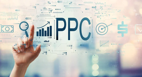 PPC - Betaal per klik concept met de hand op een knop drukken — Stockfoto