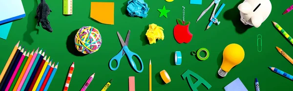 Raccolta di materiale scolastico — Foto Stock