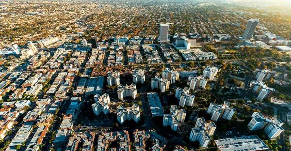 Luftaufnahme von Gebäuden in der Nähe von Westwood, Los Angeles — Stockfoto